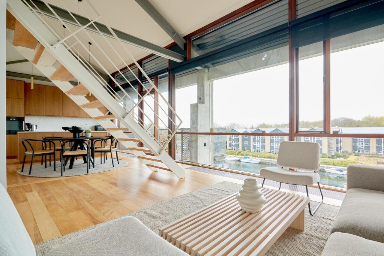 Leilighet Beautiful Apt Near The Harbour *